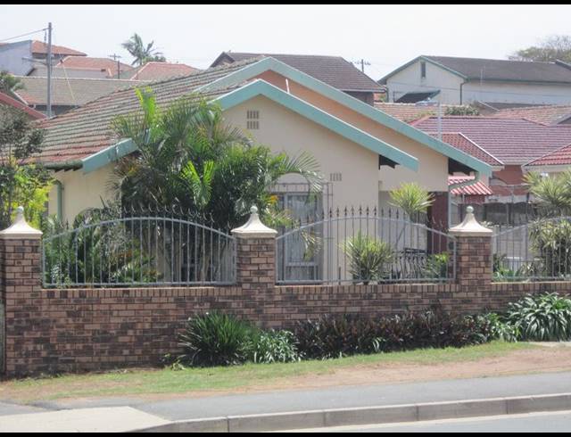 3 BEDROOM COTTAGE FOR SALE IN SYDENHAM